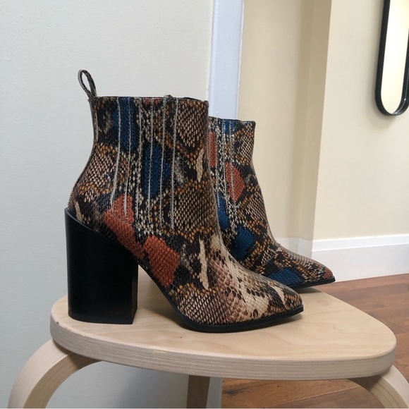 ASOS Raid Swallow Coloured Snake Western Boots 🪶 tan multi 🪬 US 8 🧡 - Picture 8 of 15